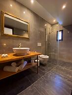 S. Nikolis Historic Boutique Hotel