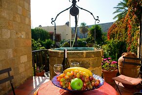 S. Nikolis Historic Boutique Hotel