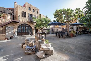 S. Nikolis Historic Boutique Hotel