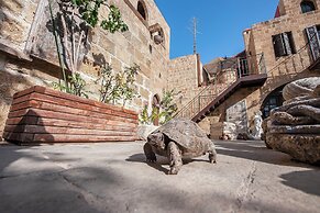 S. Nikolis Historic Boutique Hotel