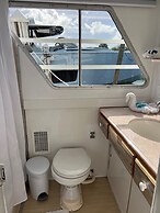 Mangrove Marina and Resort Aqualodge Houseboats