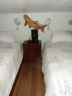 Mangrove Marina and Resort Aqualodge Houseboats