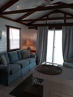 Mangrove Marina and Resort Aqualodge Houseboats