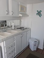 Mangrove Marina and Resort Aqualodge Houseboats