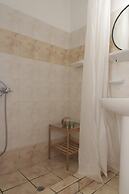 Armadoros Hotel Ios Backpackers