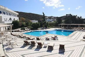 Armadoros Hotel Ios Backpackers