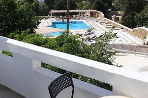 Armadoros Hotel Ios Backpackers