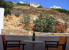 Armadoros Hotel Ios Backpackers