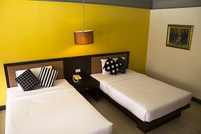 Aekpailin River Kwai Resort Kanchanaburi