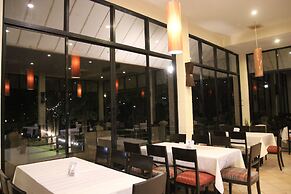 Aekpailin River Kwai Resort Kanchanaburi