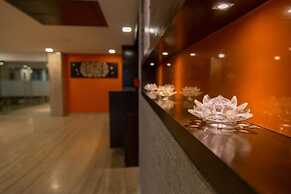 Ginger Ahmedabad, Satellite