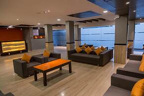 Ginger Ahmedabad, Satellite