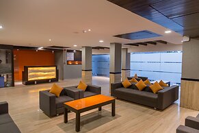 Ginger Ahmedabad, Satellite