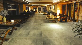 SeaSing Boutique Hotel