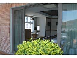 SeaSing Boutique Hotel