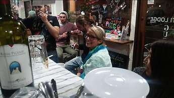 Vitti Lodge & Family Apartment - Hostel