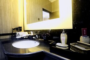 Adhiwangsa Hotel & Convention Hall