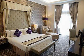 Adhiwangsa Hotel & Convention Hall