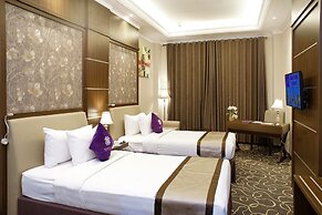 Adhiwangsa Hotel & Convention Hall