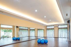 Adhiwangsa Hotel & Convention Hall