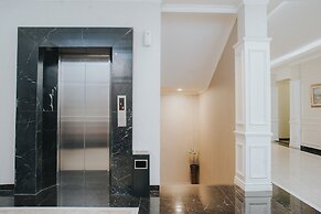 Adhiwangsa Hotel & Convention Hall