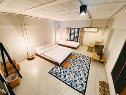 Happynest Inspiring Hostel