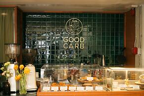 Happynest Inspiring Hostel