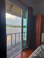 Tara Raft Kanchanaburi