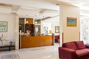 Ilyssion Holidays Hotel