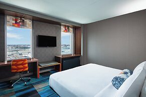 Aloft by Marriott, Boston Seaport District