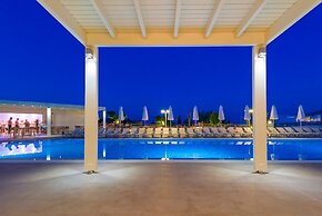 Lindos White Hotel & Suites