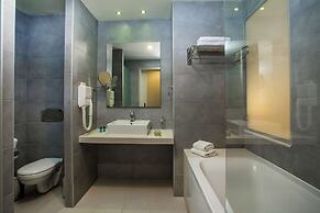 Lindos White Hotel & Suites