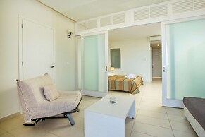 Lindos White Hotel & Suites