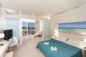 Lindos White Hotel & Suites