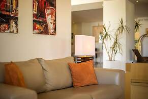 Lindos White Hotel & Suites