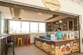 Lindos White Hotel & Suites