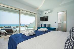 Lindos White Hotel & Suites