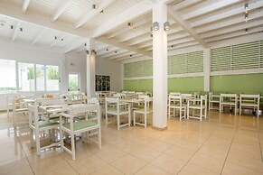 Lindos White Hotel & Suites