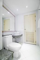 Natural Beach Hotel Pattaya