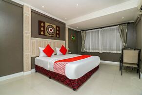 Natural Beach Hotel Pattaya