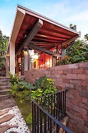 Nisala Villa