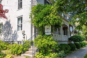 The Old Bank House Bed & Breakfast