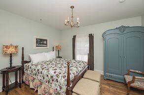The Old Bank House Bed & Breakfast