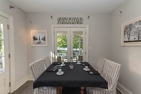 The Old Bank House Bed & Breakfast