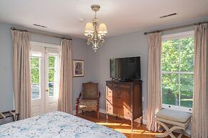 The Old Bank House Bed & Breakfast