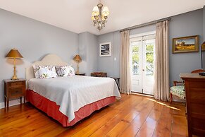 The Old Bank House Bed & Breakfast