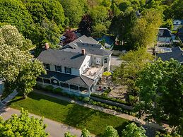 The Old Bank House Bed & Breakfast