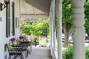 The Old Bank House Bed & Breakfast