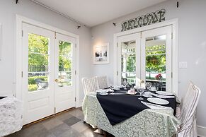 The Old Bank House Bed & Breakfast