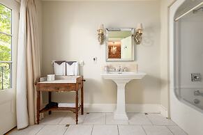 The Old Bank House Bed & Breakfast